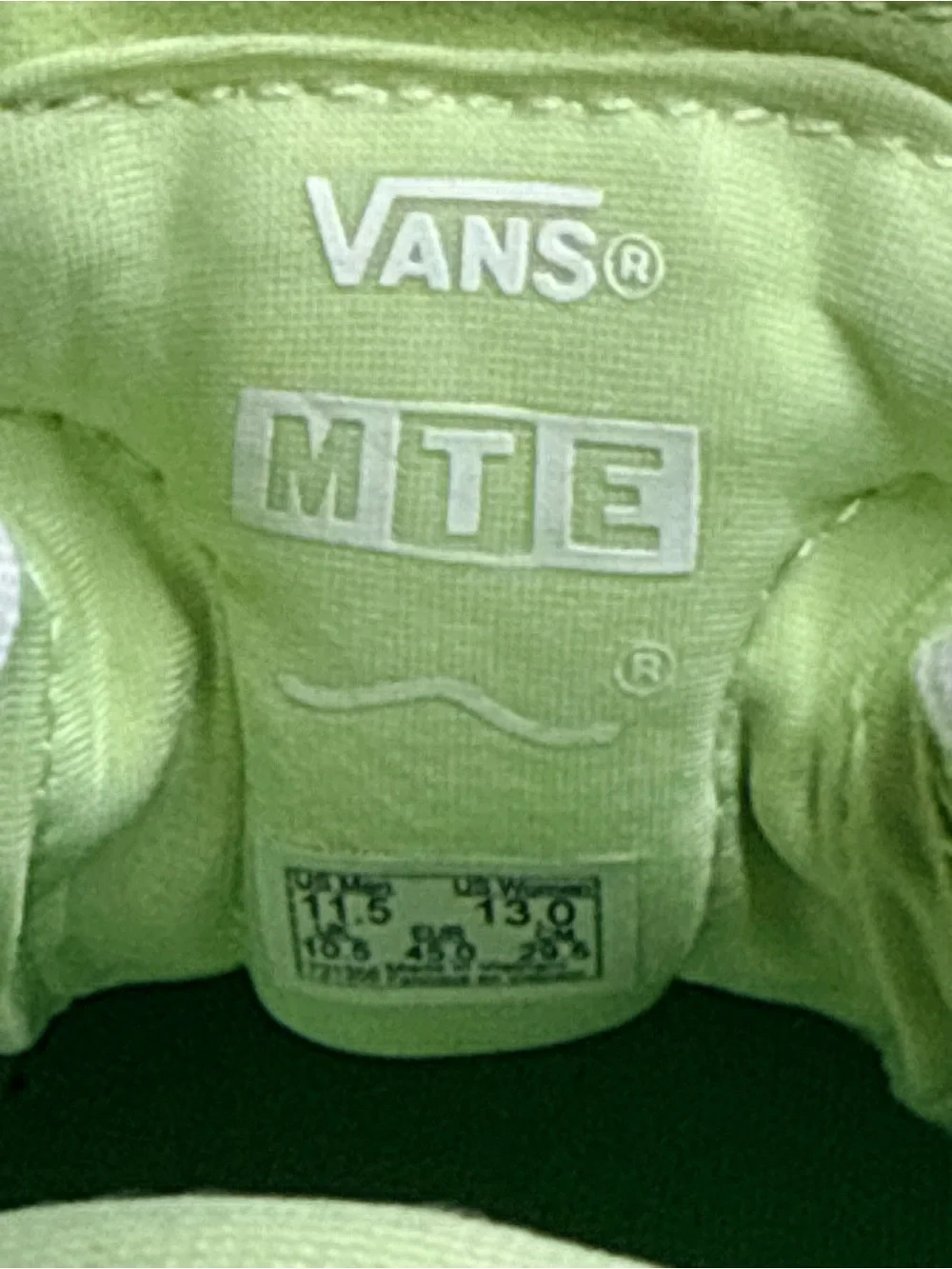 Vans MTE Sneakers Men’s 11.5 Women’s 13 Pastel Mint Lavender Suede NWOT
